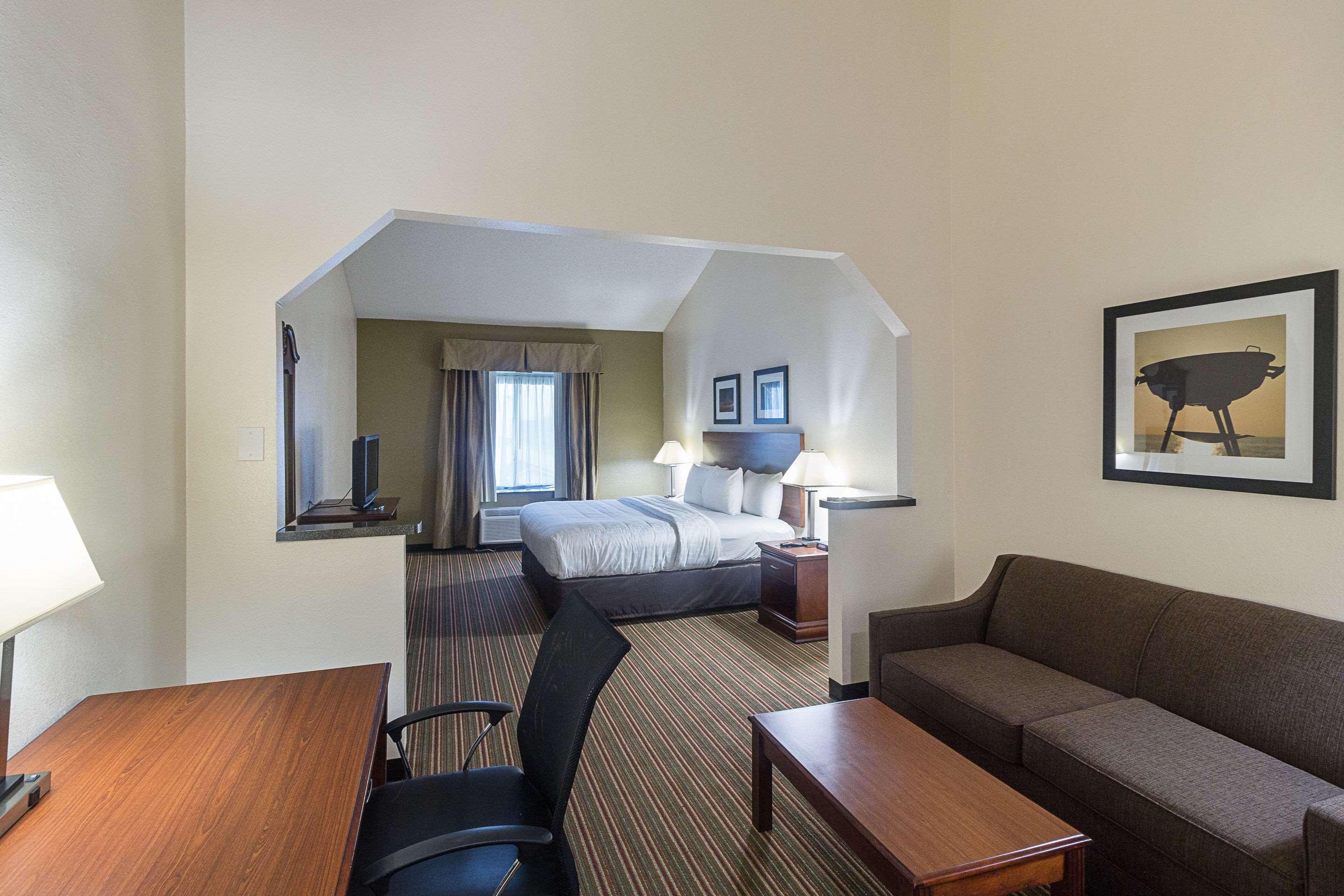 Quality Inn & Suites West Chase Houston Esterno foto