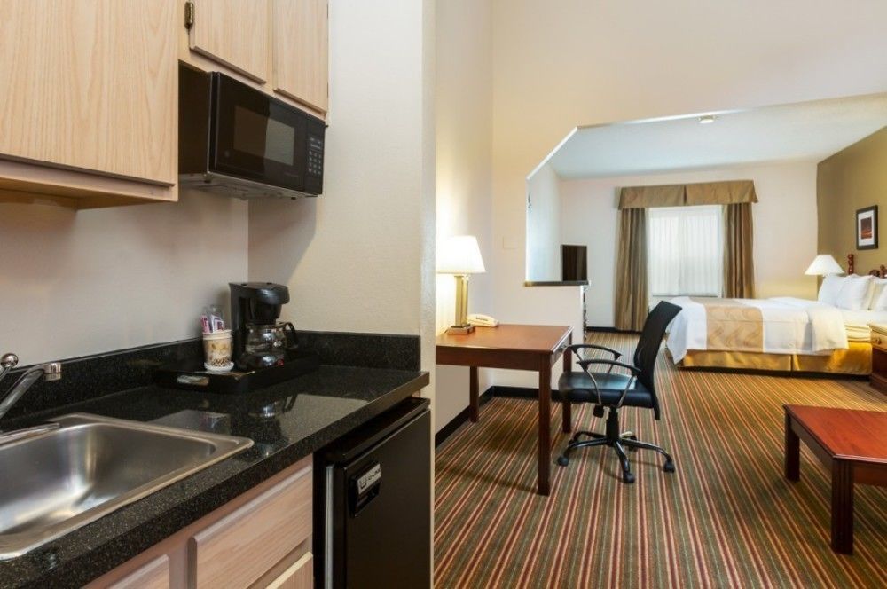 Quality Inn & Suites West Chase Houston Esterno foto